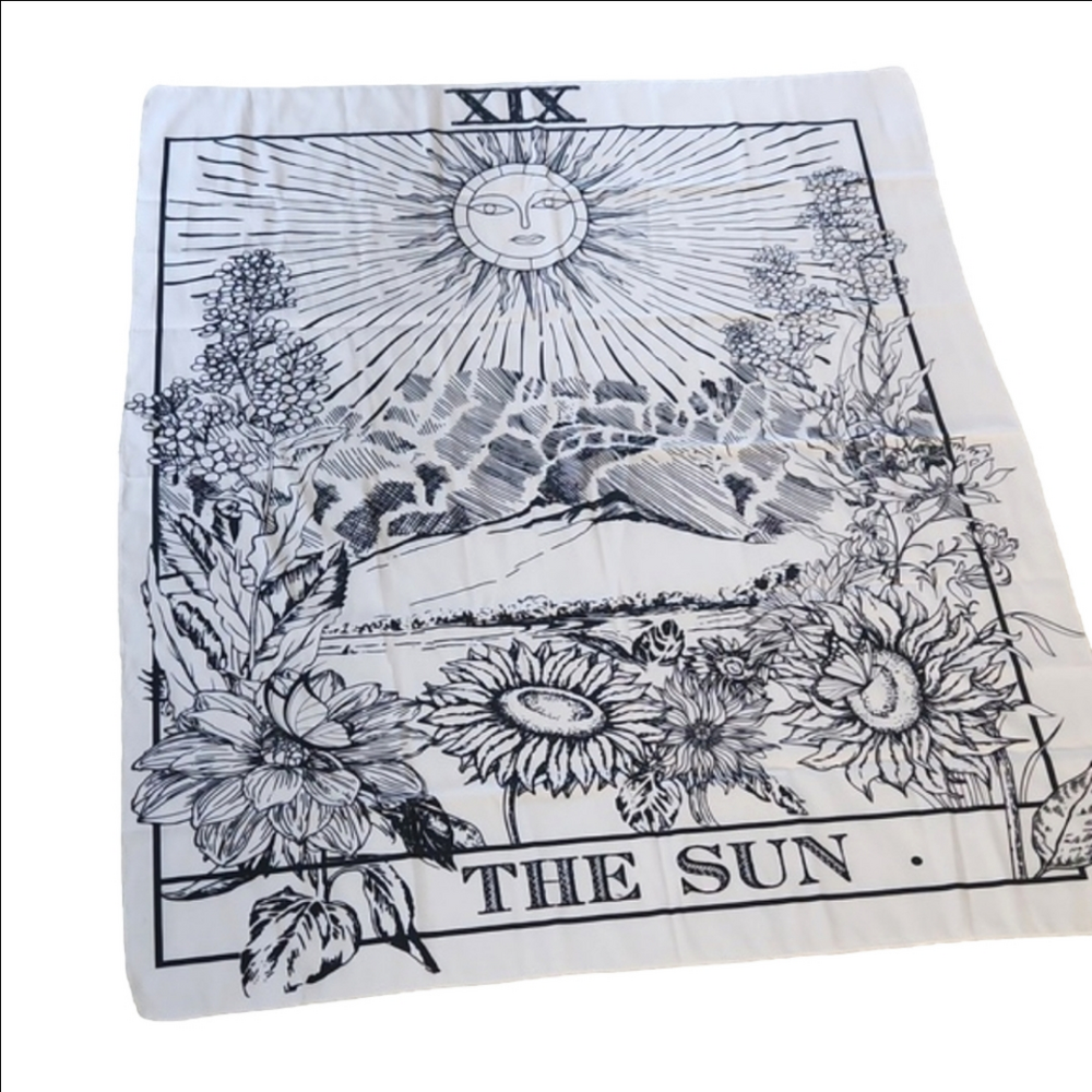 Off white & black graphic bohemian style sun floral nature tapestry. - Picture 2 of 10